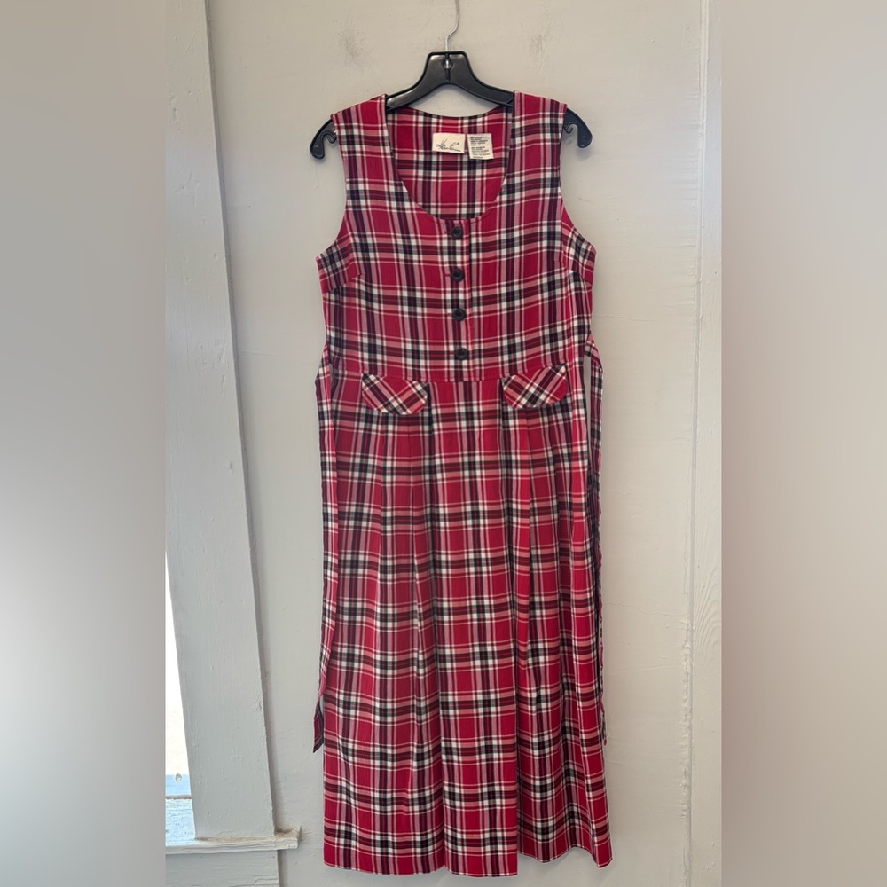 Vintage 90’s Red & Black Plaid Sleeveless‎ A-line Dress Size 10